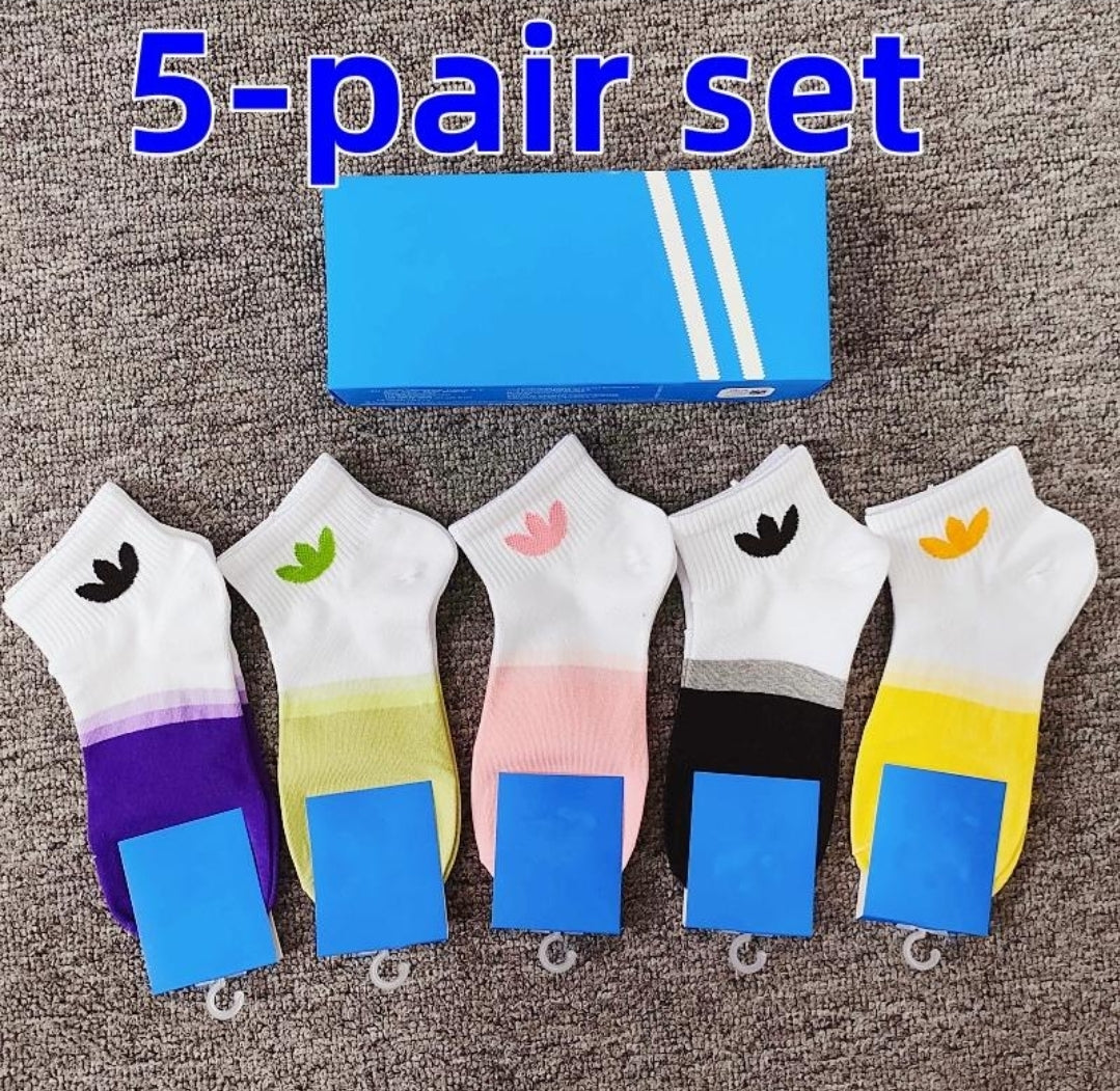 Ladys Adi Socks 3