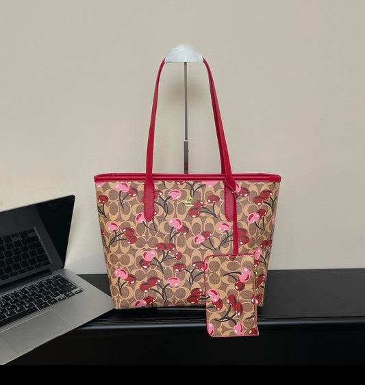 Coacĥ Summer Bag